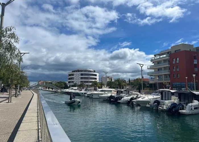 T3 5 -10 Min A Pied De La Plage Et 10 Min Aqualand